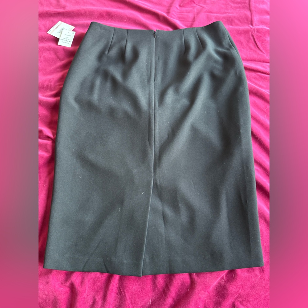 Kasper Classic Black Pencil Skirt - Picture 3 of 5